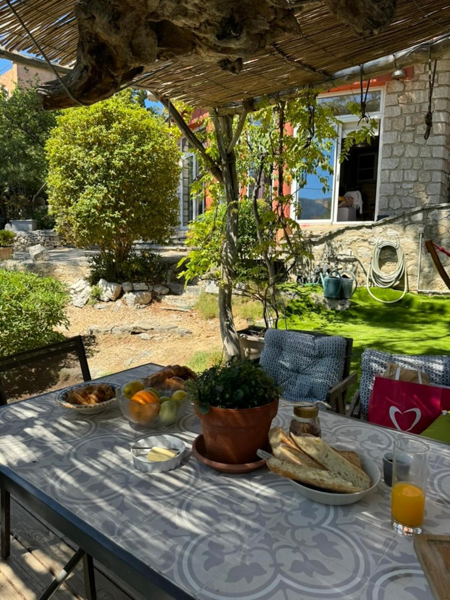 Appartements Avec Jardin Dans Villa Rocaille Cassis Exteriér fotografie